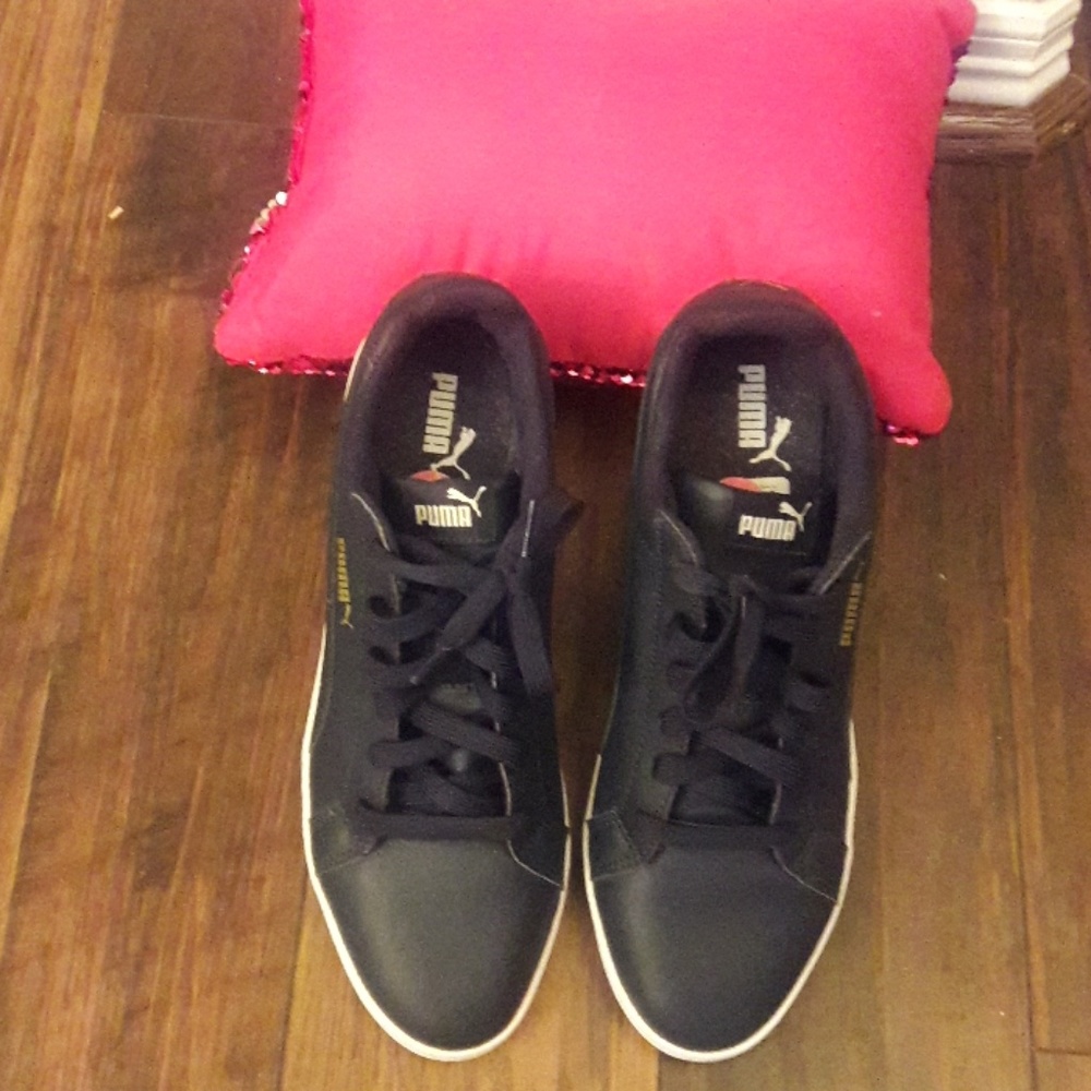 Puma sneakers